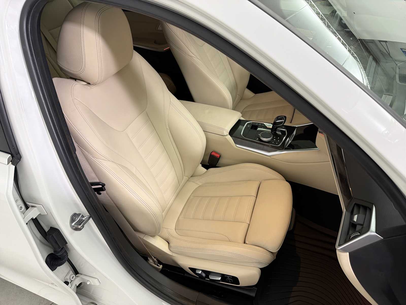 Thumbnail: 2019 BMW 3 Series - 26