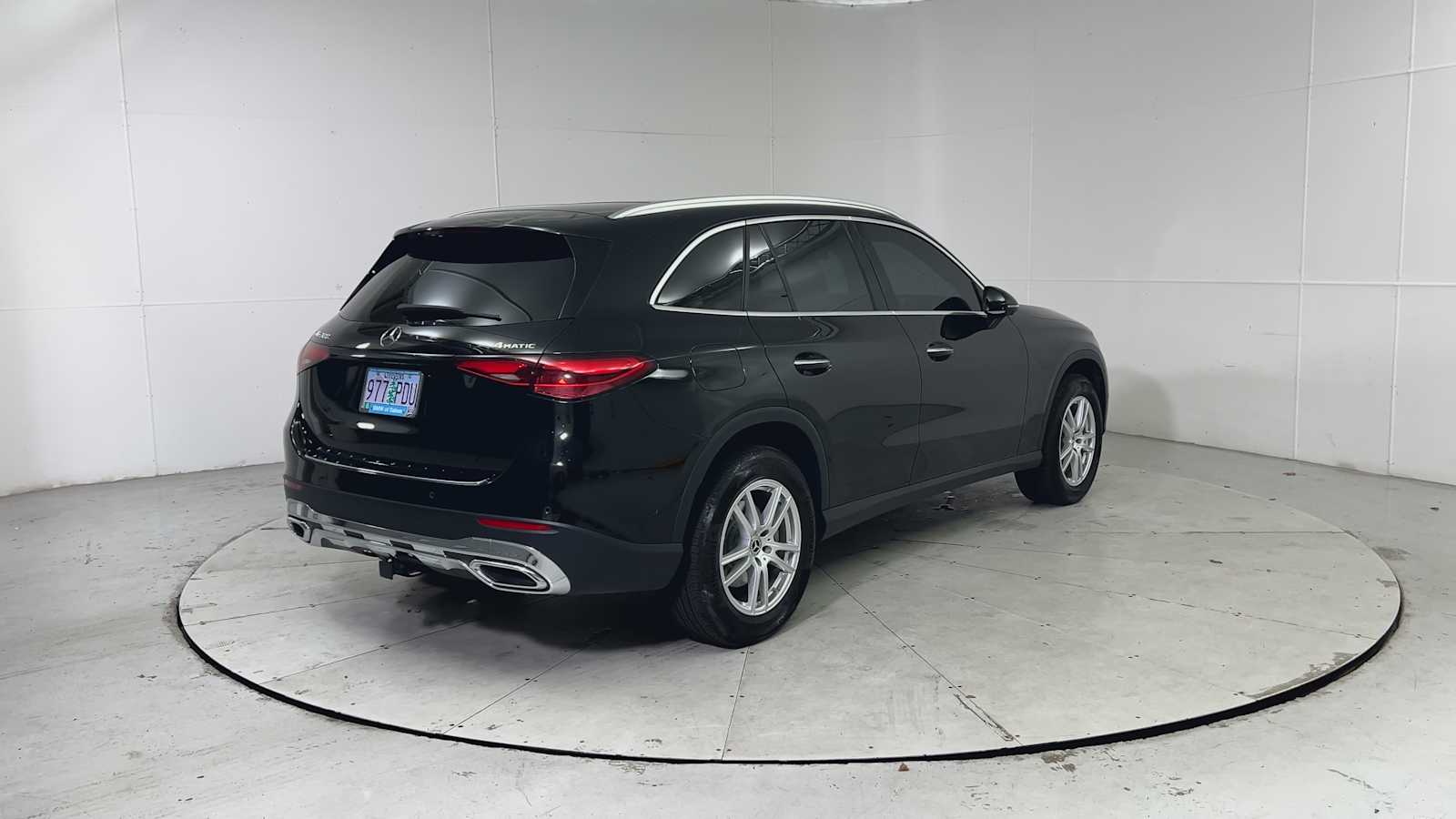 Thumbnail: 2023 Mercedes-Benz GLC - 2