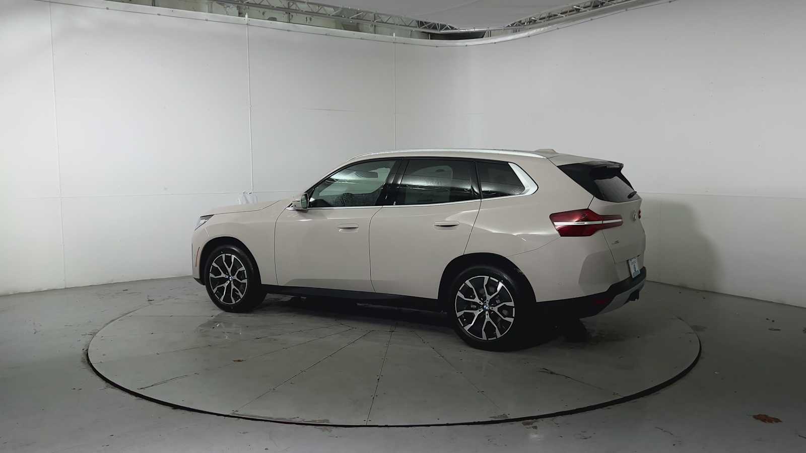 Thumbnail: 2026 BMW X3 - 4