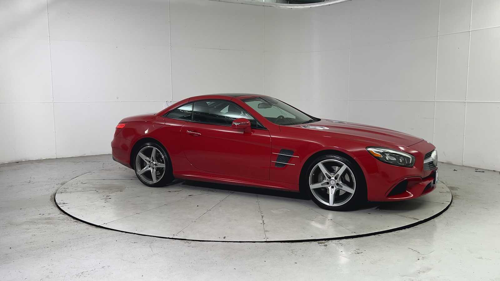 Thumbnail: 2017 Mercedes-Benz SL-Class - 8