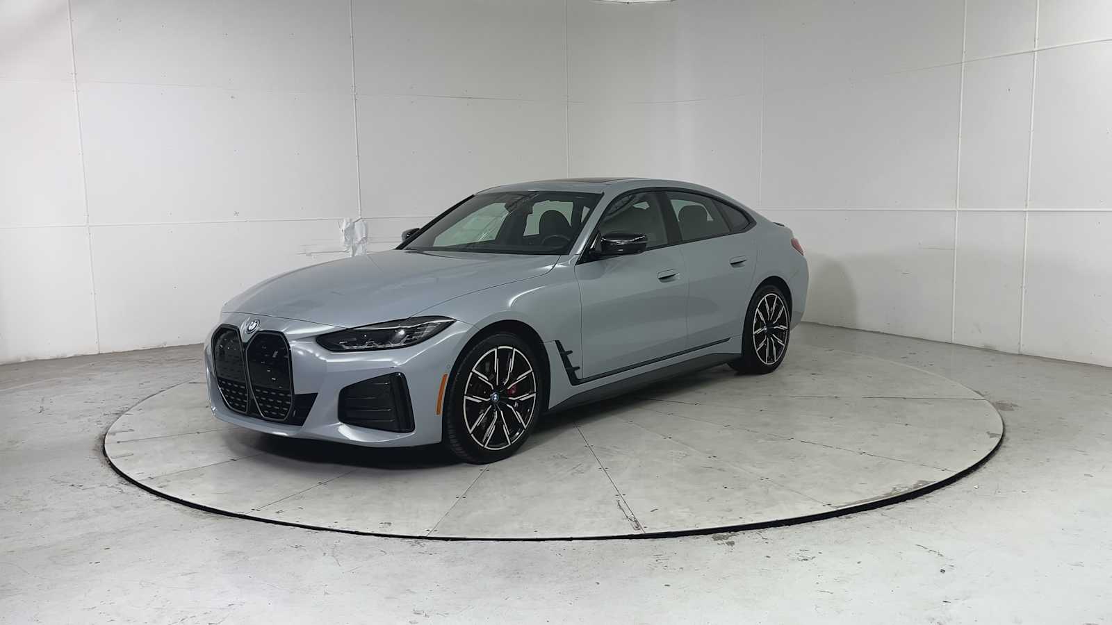 Thumbnail: 2023 BMW i4 - 5