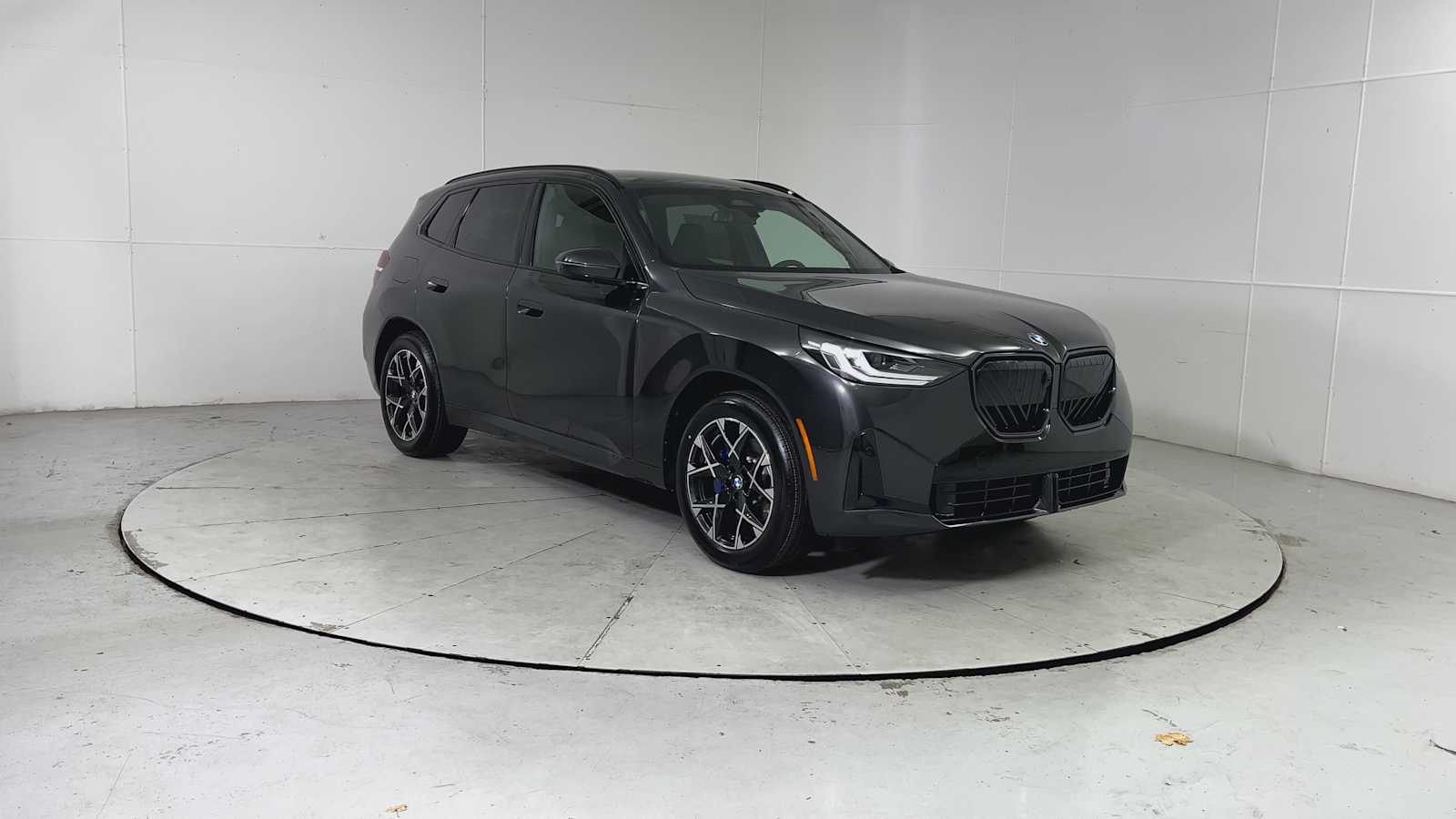 Thumbnail: 2026 BMW X3 - 8