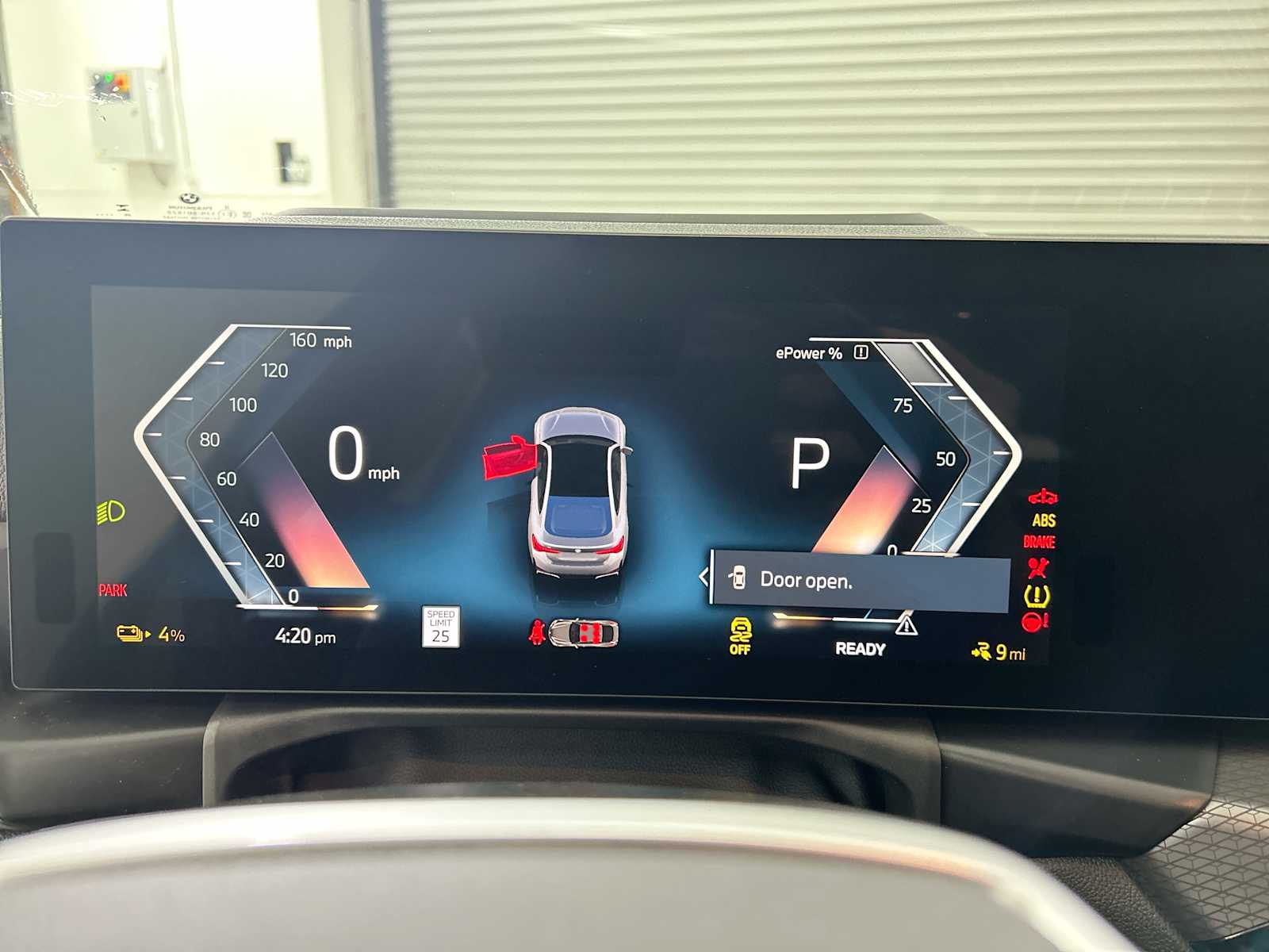 Thumbnail: 2025 BMW i4 - 10