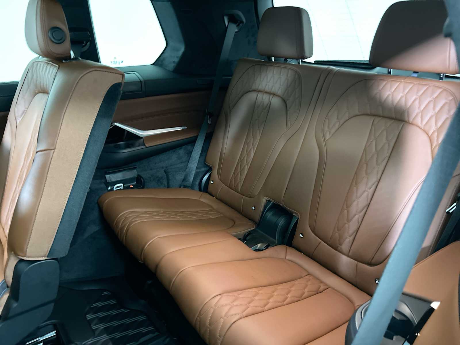 Thumbnail: 2026 BMW X7 - 26