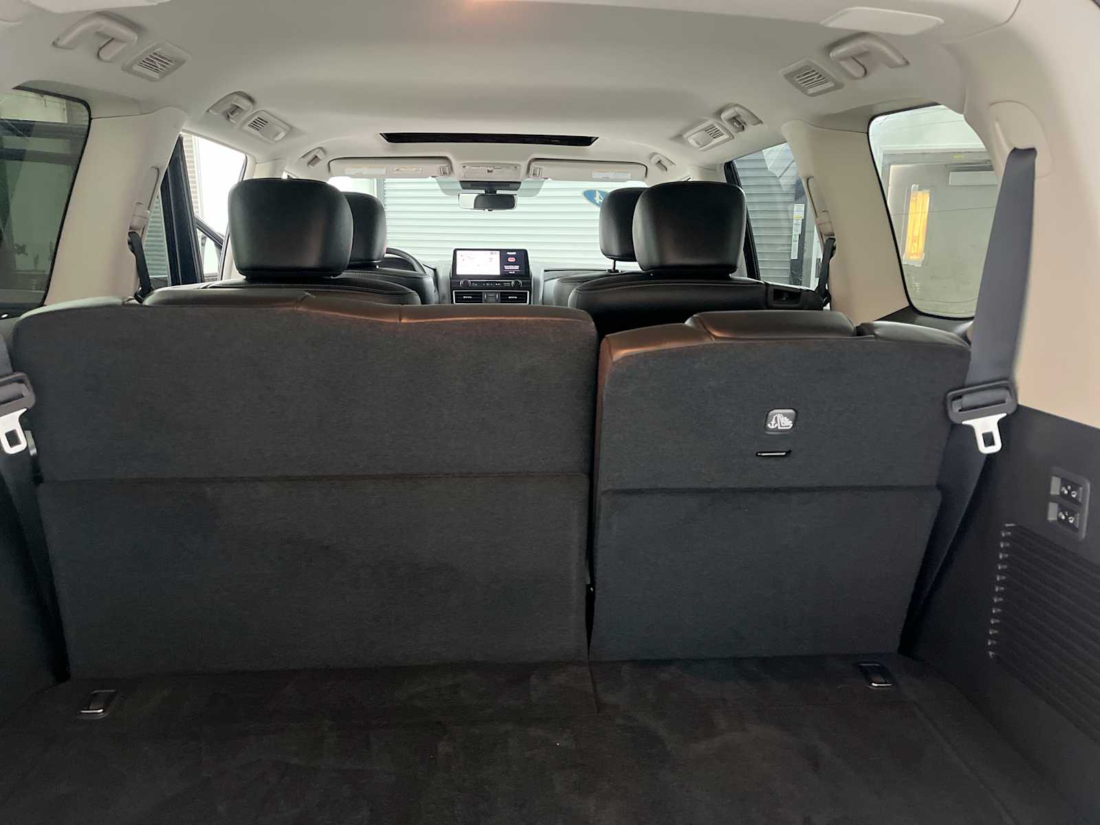 Thumbnail: 2024 Nissan Armada - 27
