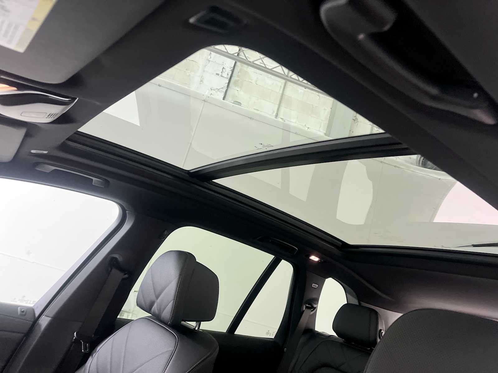 Thumbnail: 2026 BMW X5 - 16