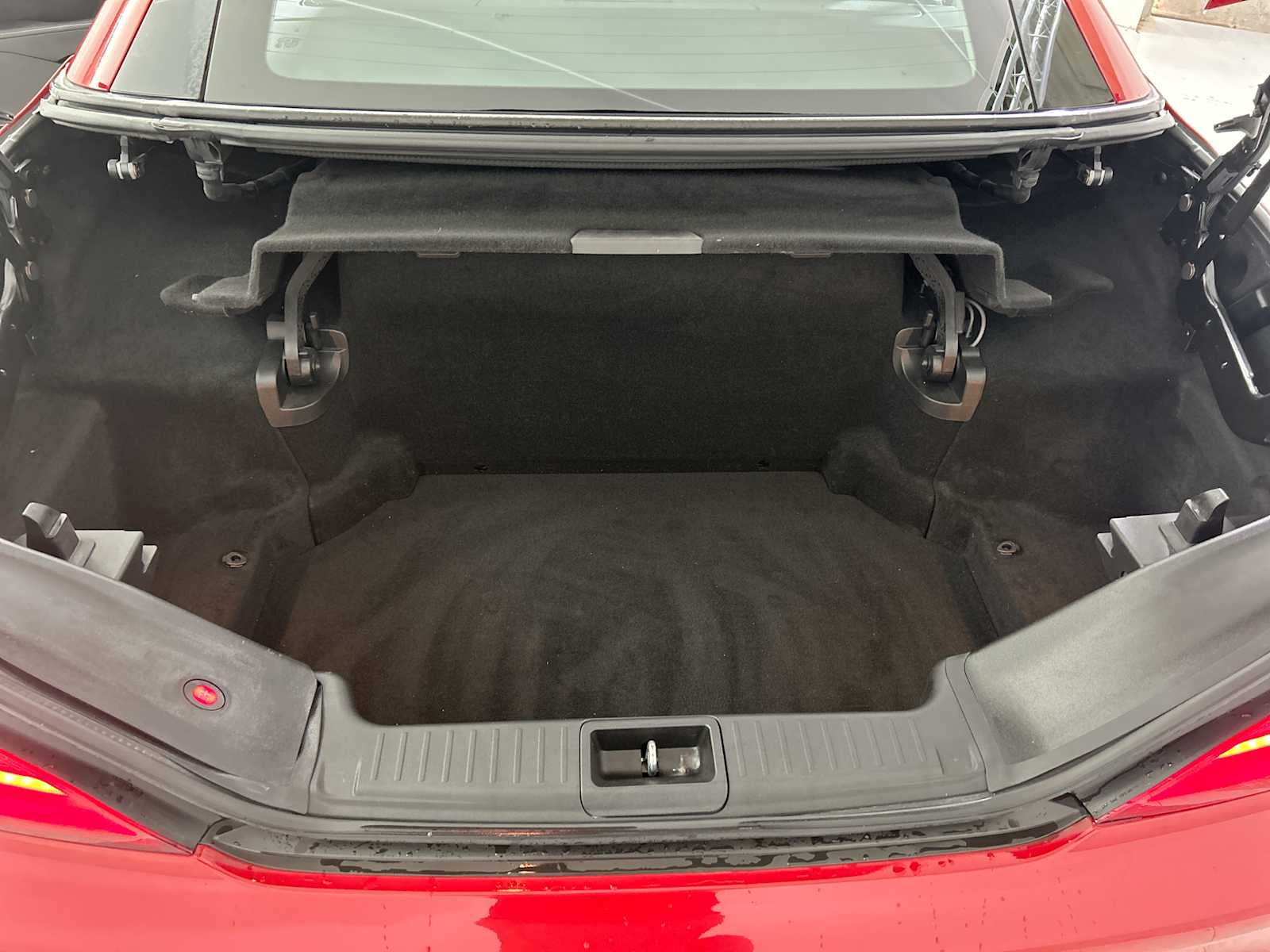 Thumbnail: 2017 Mercedes-Benz SL-Class - 21