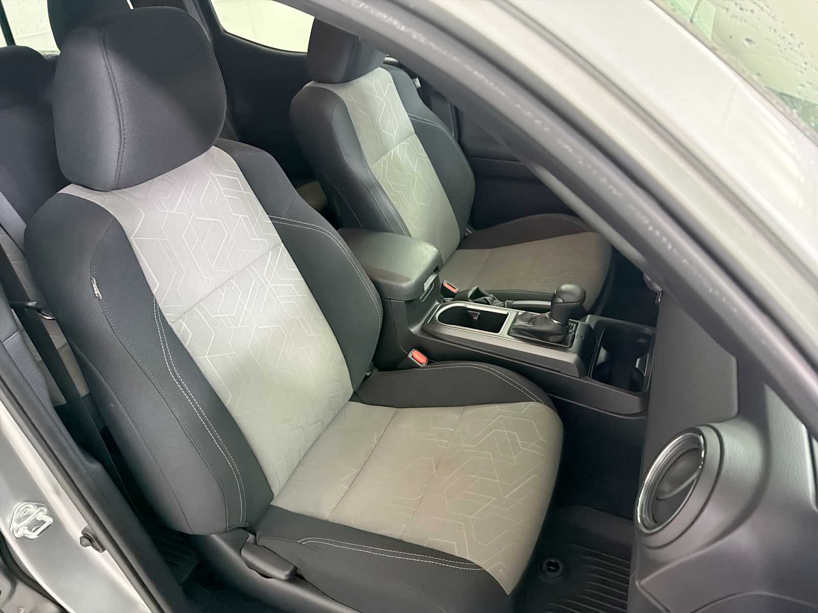 Thumbnail: 2023 Toyota Tacoma - 25