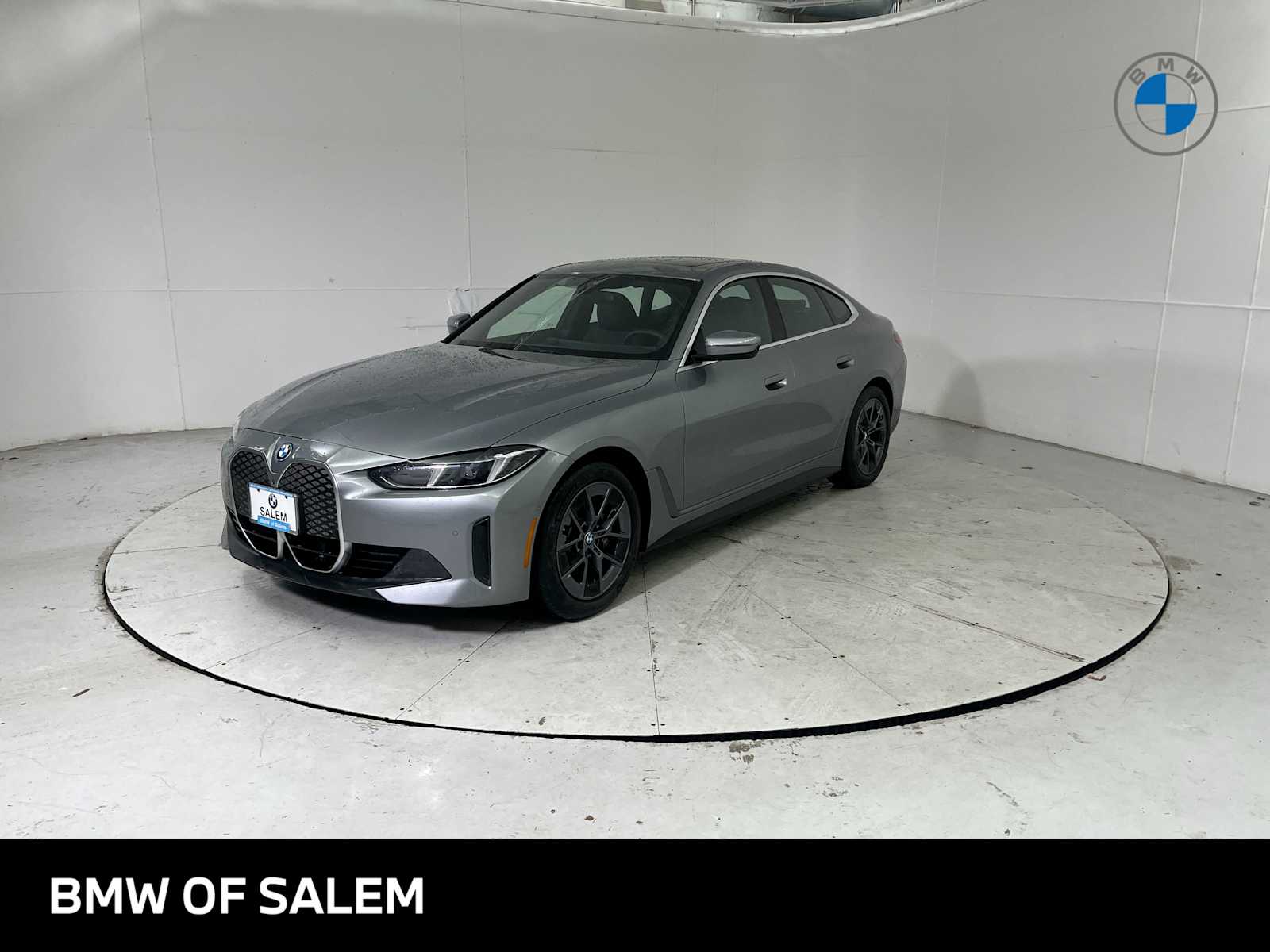 Thumbnail: 2025 BMW i4 - 1