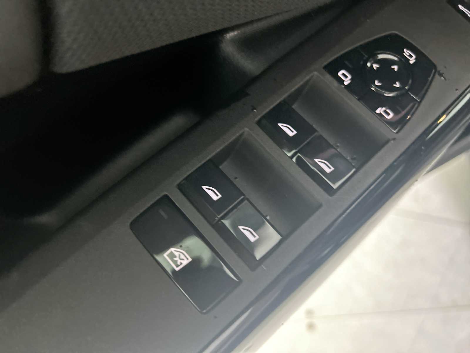 Thumbnail: 2026 BMW X3 - 15