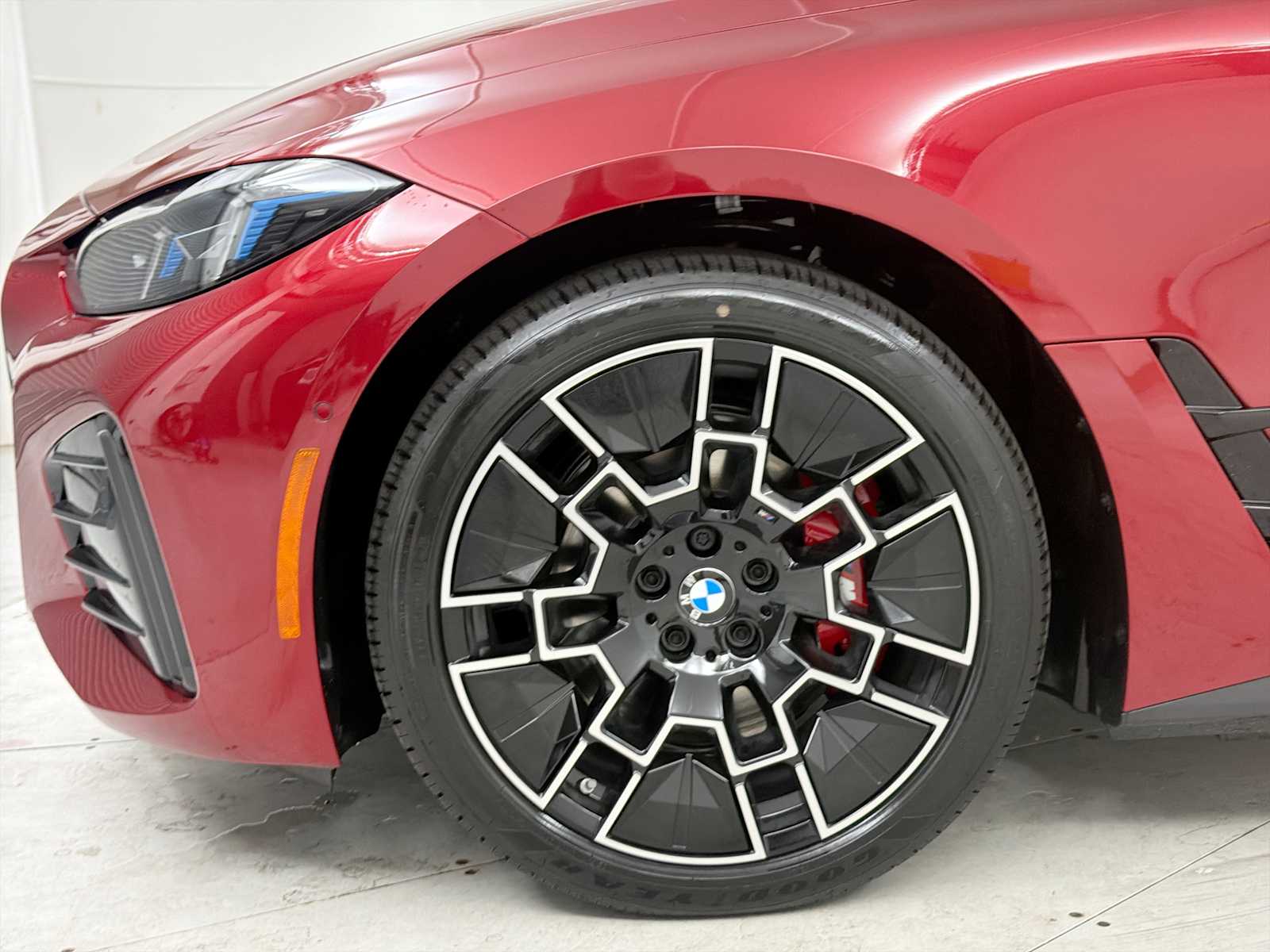 Thumbnail: 2026 BMW i4 - 19