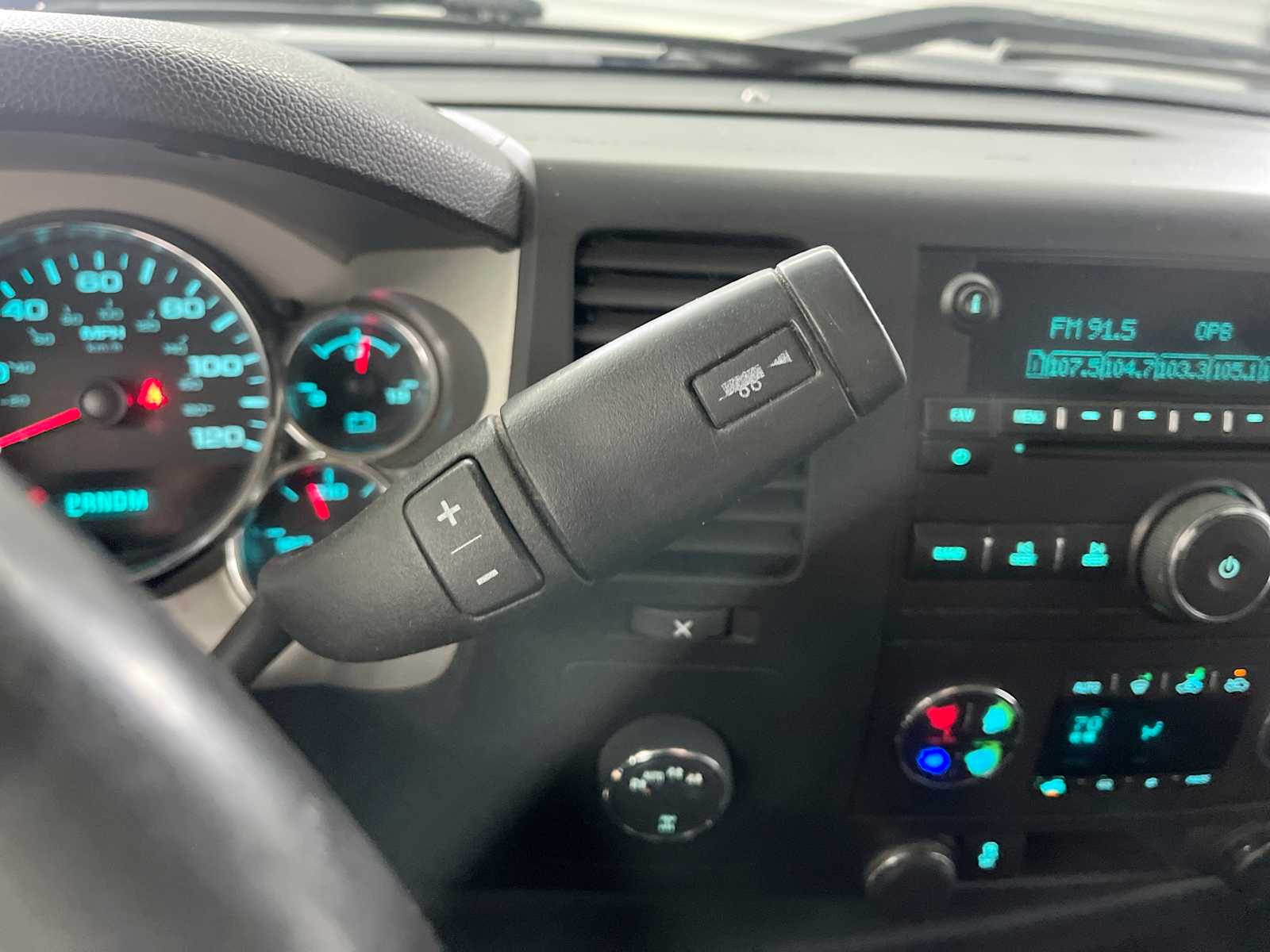 Thumbnail: 2013 Chevrolet Silverado 1500 - 20