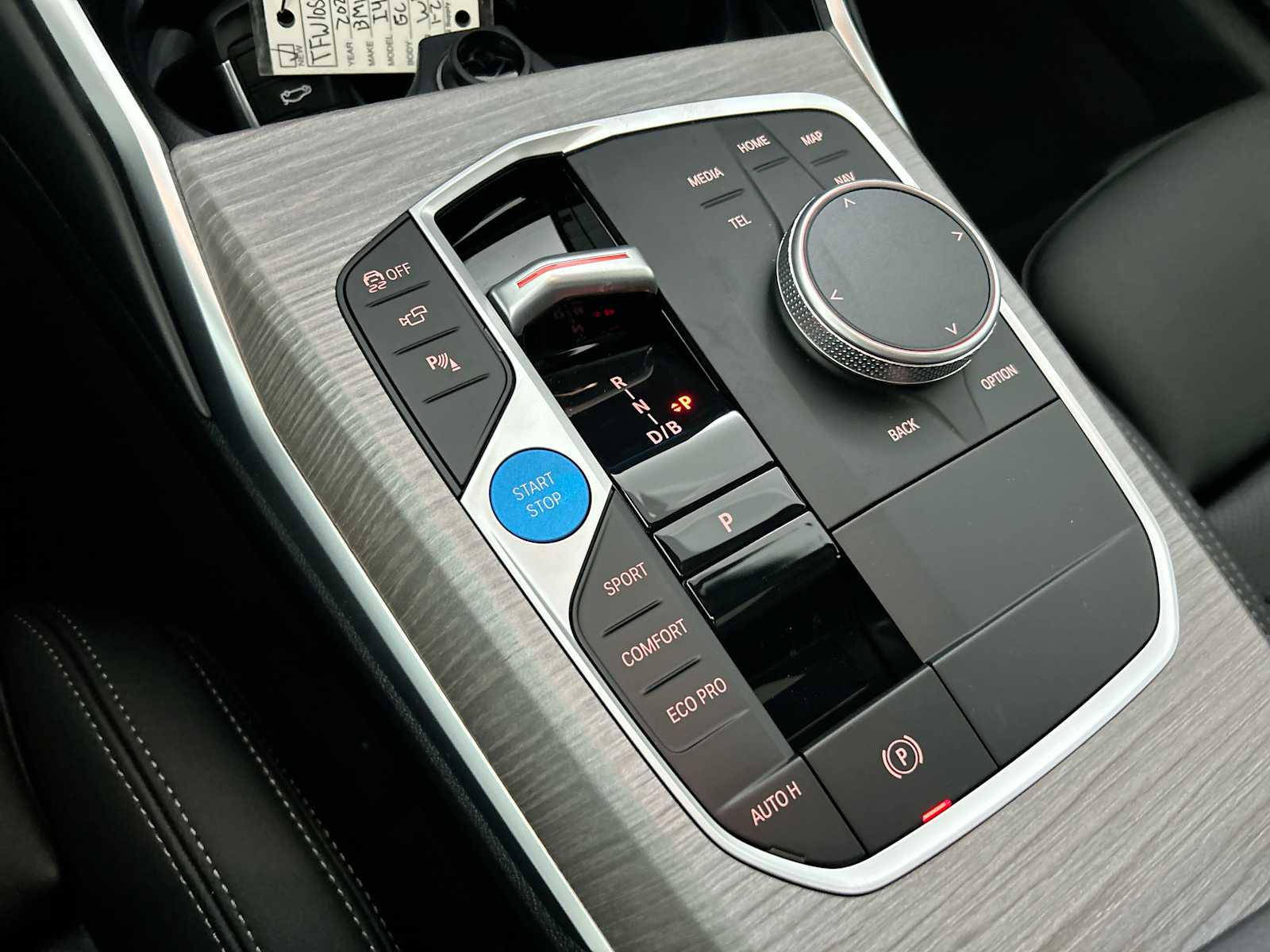 Thumbnail: 2026 BMW i4 - 22