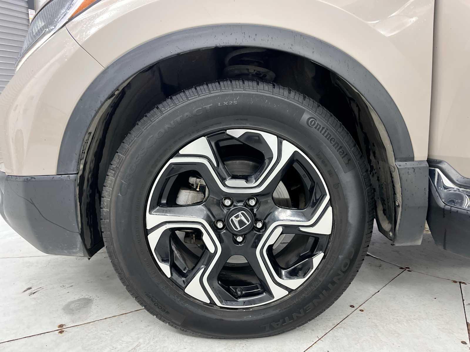 Thumbnail: 2017 Honda CR-V - 25