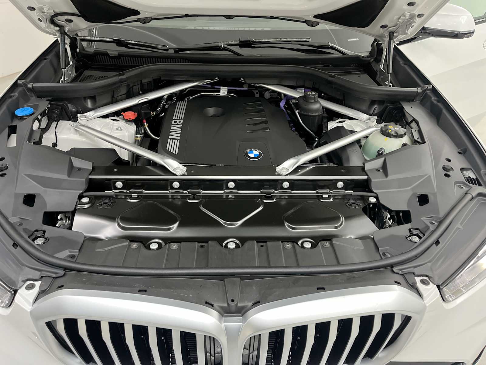 Thumbnail: 2026 BMW X5 - 24