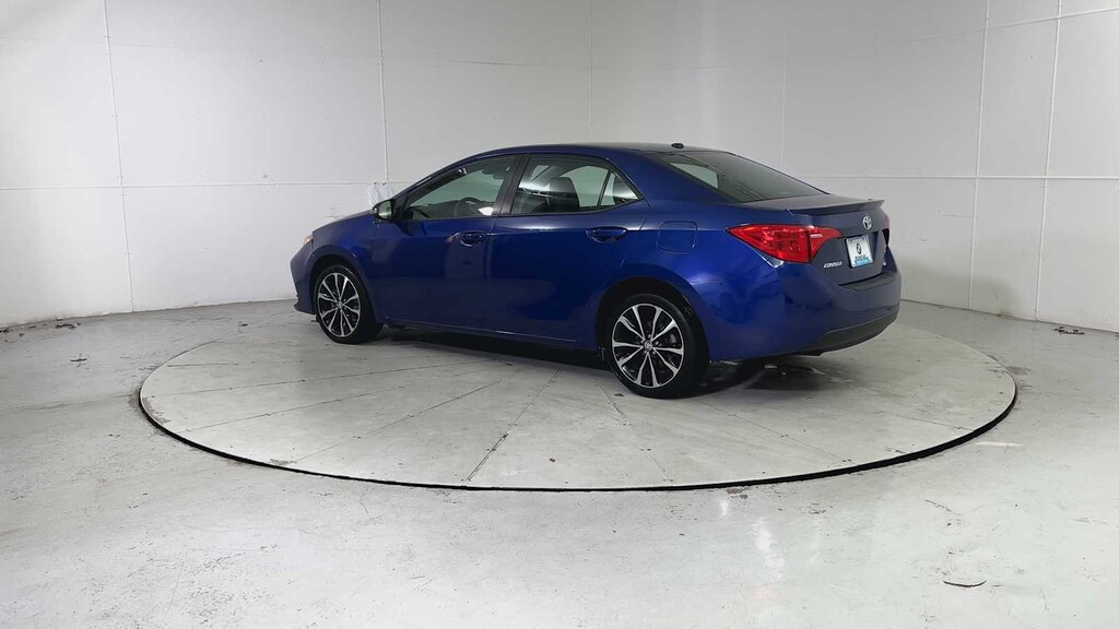 Used 2017 Toyota Corolla SE Sedan