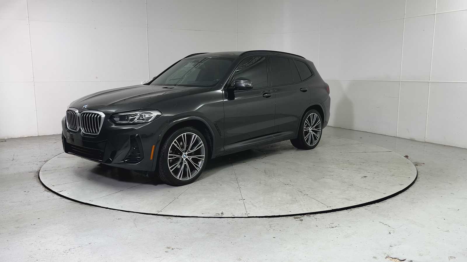 Thumbnail: 2023 BMW X3 - 6