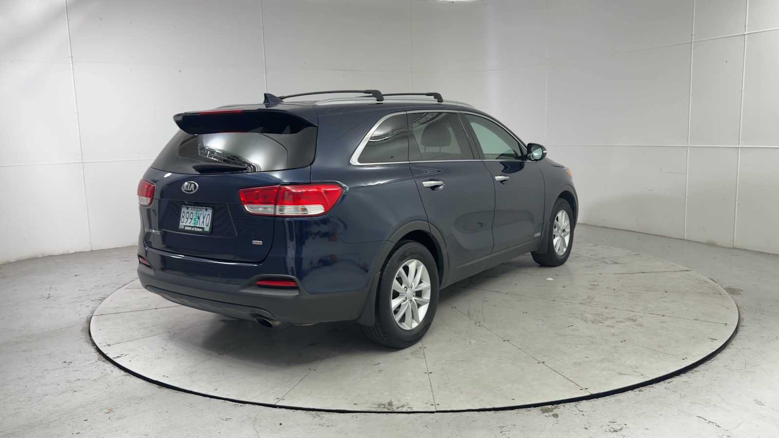 Thumbnail: 2018 Kia Sorento - 2