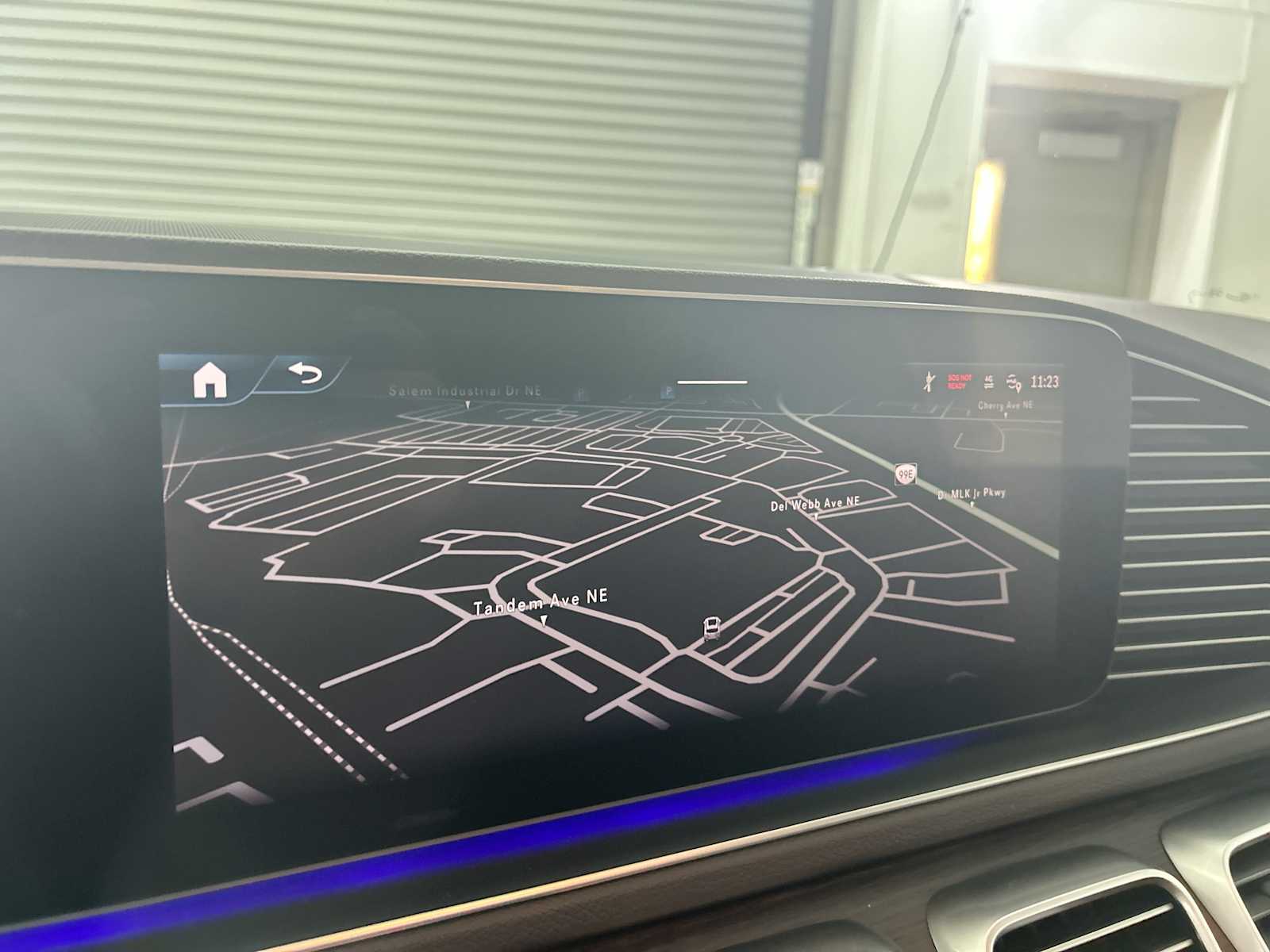 Thumbnail: 2025 Mercedes-Benz GLE - 20