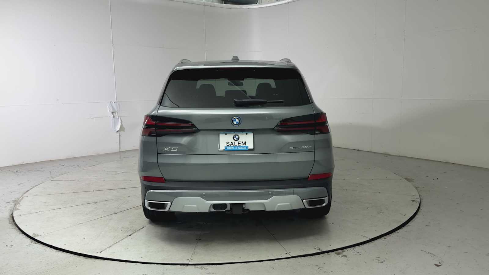 Thumbnail: 2026 BMW X5 - 3