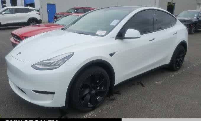 Used 2023 Tesla Model Y Long Range with VIN 7SAYGDEEXPA106865 for sale in Northfield, Minnesota