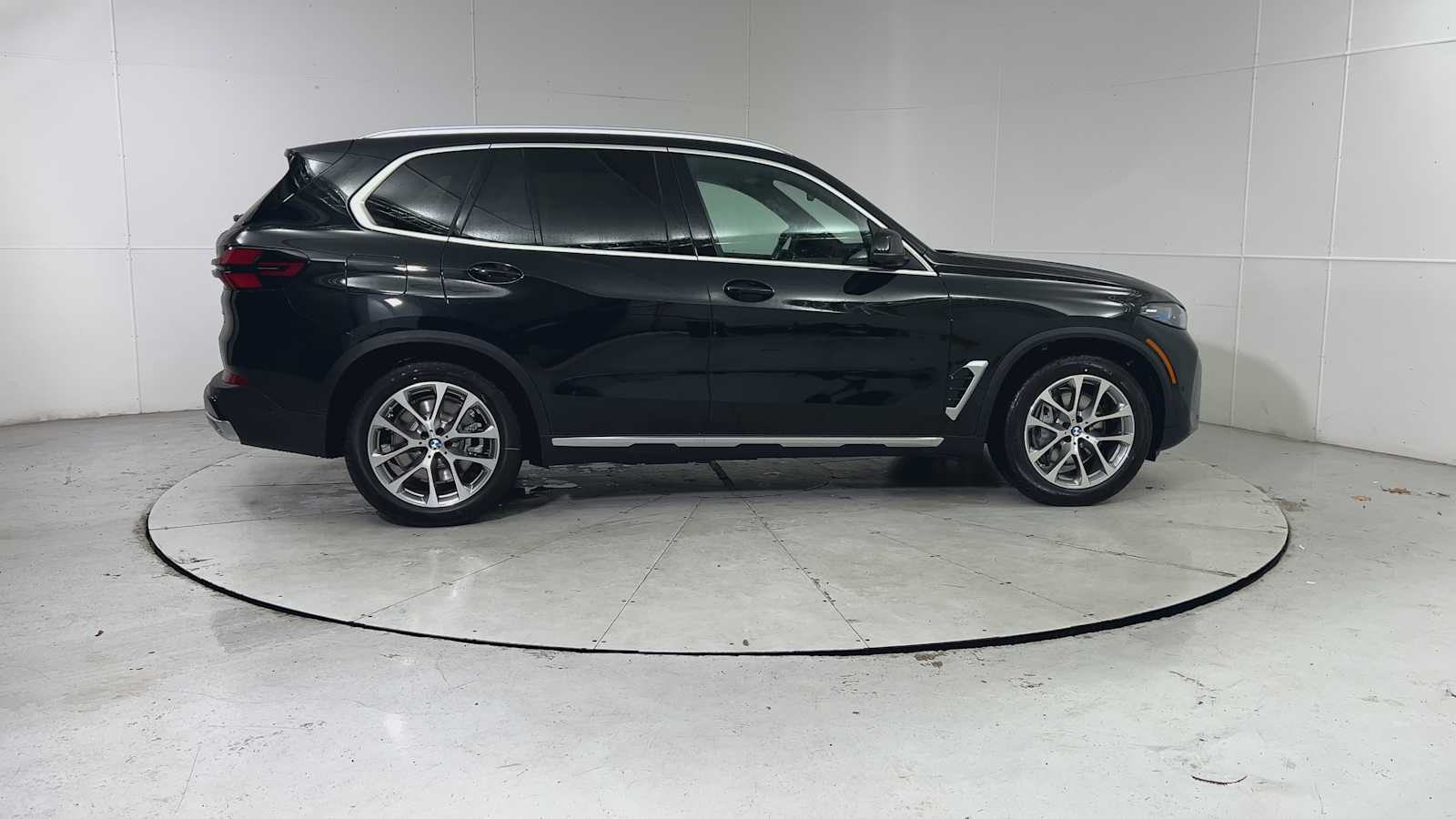 2026 BMW X5 50e - Photo 9