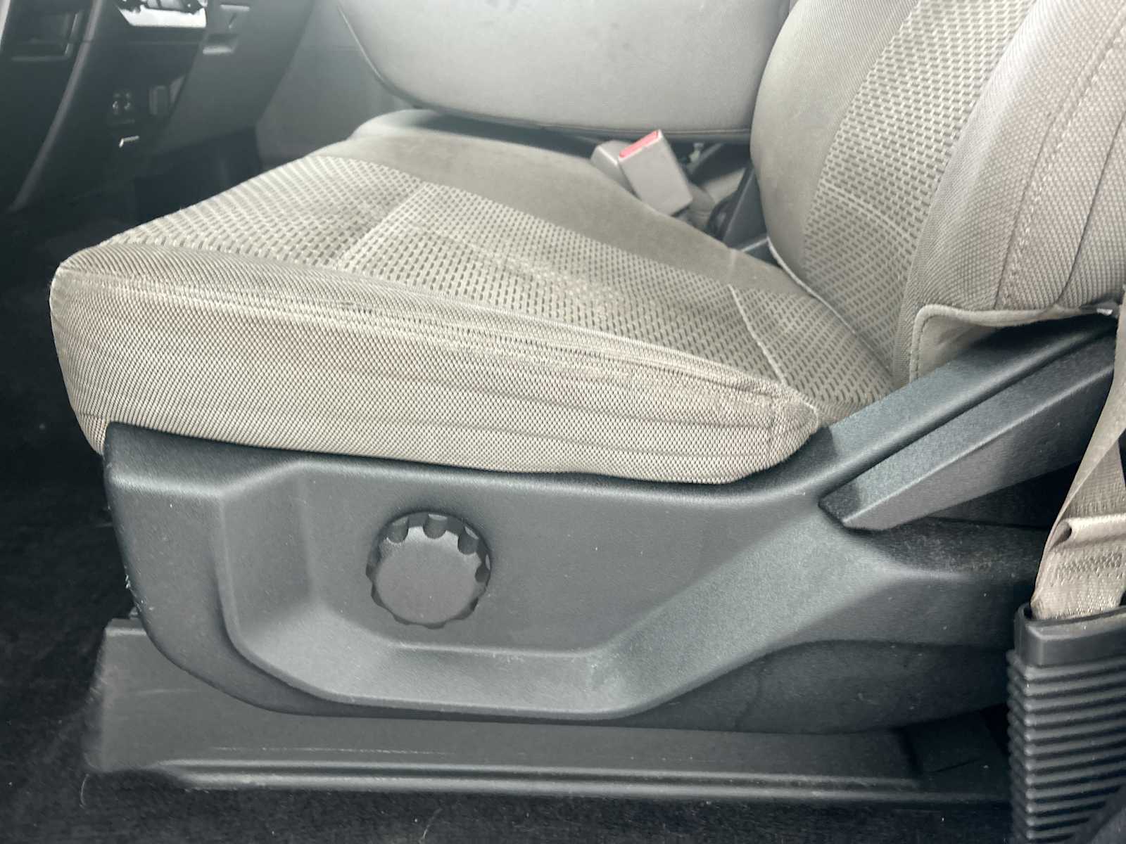 Thumbnail: 2015 Ford F-150 - 14