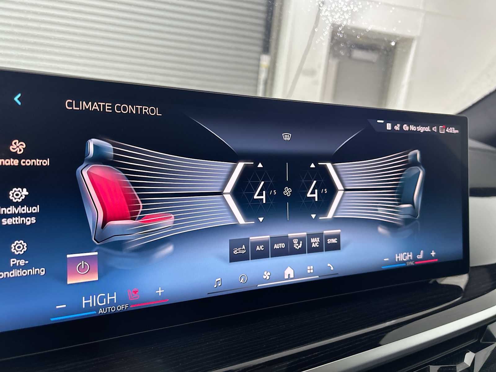 Thumbnail: 2026 BMW X5 - 17