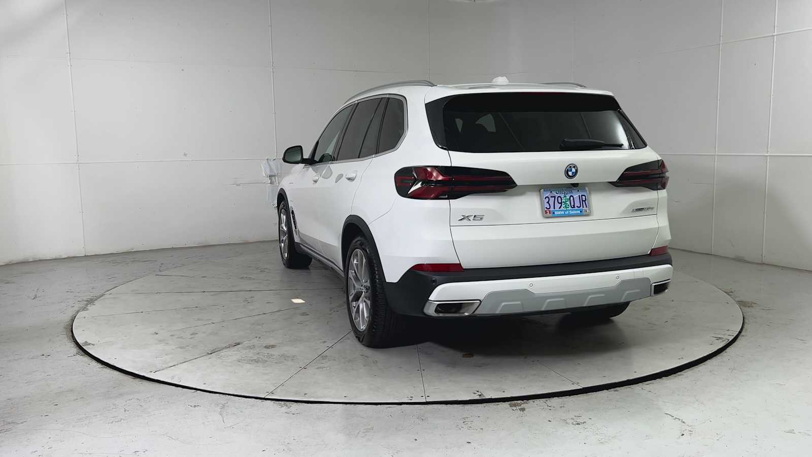 2025 Bmw X5 xDrive50e photo 3