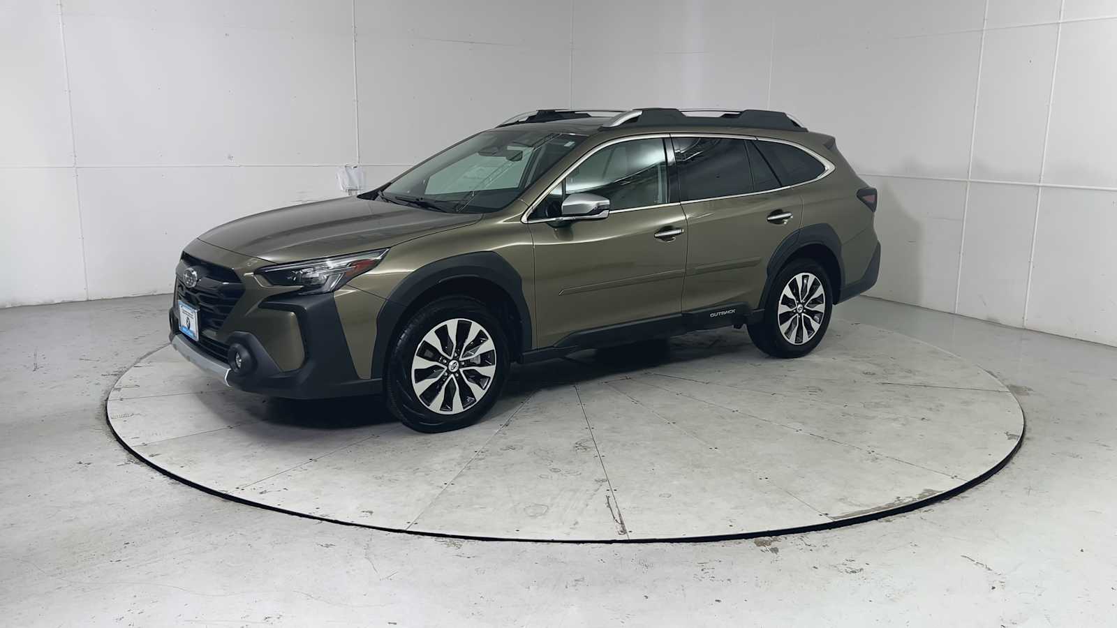 Thumbnail: 2023 Subaru Outback - 6