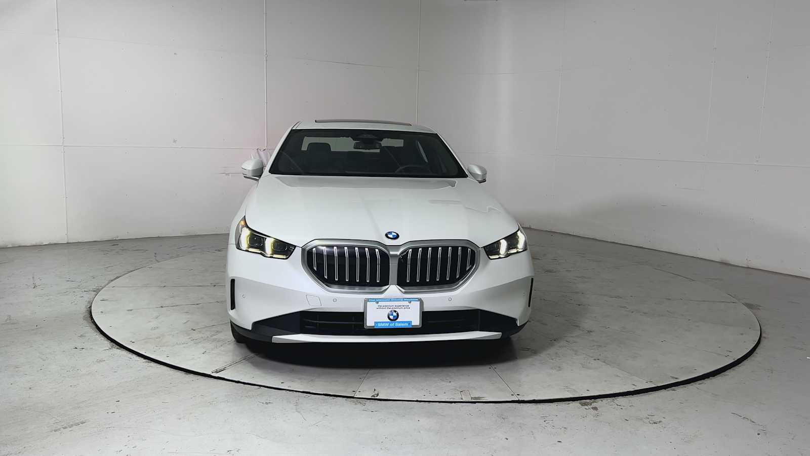 Thumbnail: 2024 BMW 5 Series - 7
