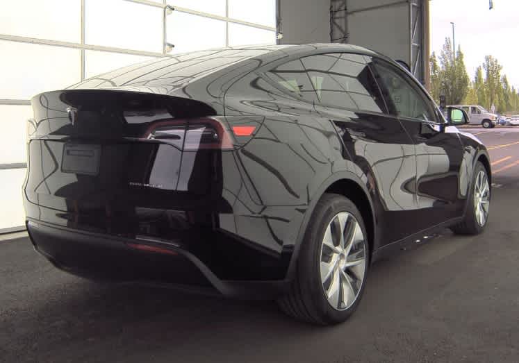2021 Tesla Model Y Long Range 2