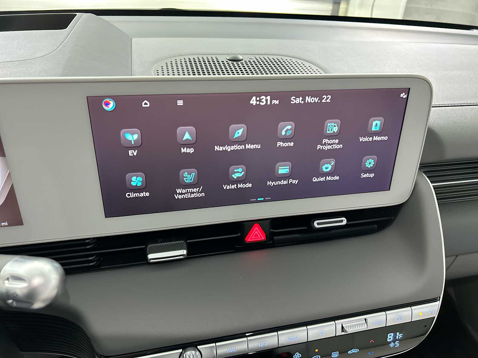 Thumbnail: 2024 Hyundai Ioniq 5 - 12