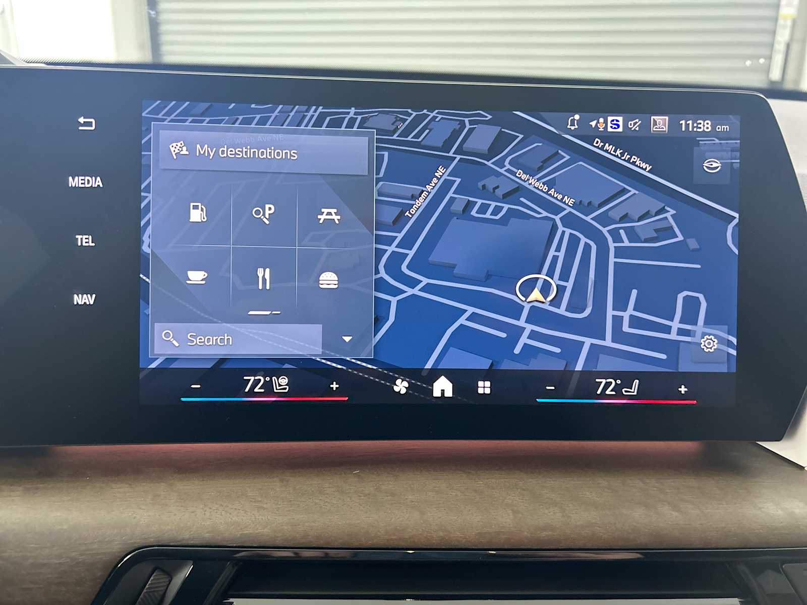 Thumbnail: 2026 BMW X1 - 20