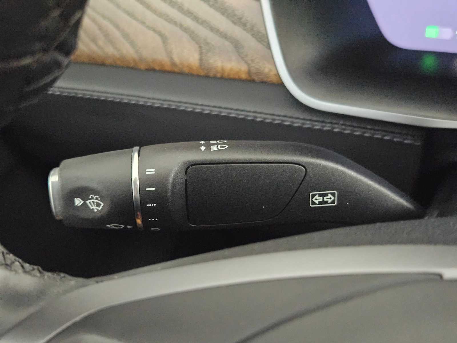 Thumbnail: 2020 Tesla Model S - 27