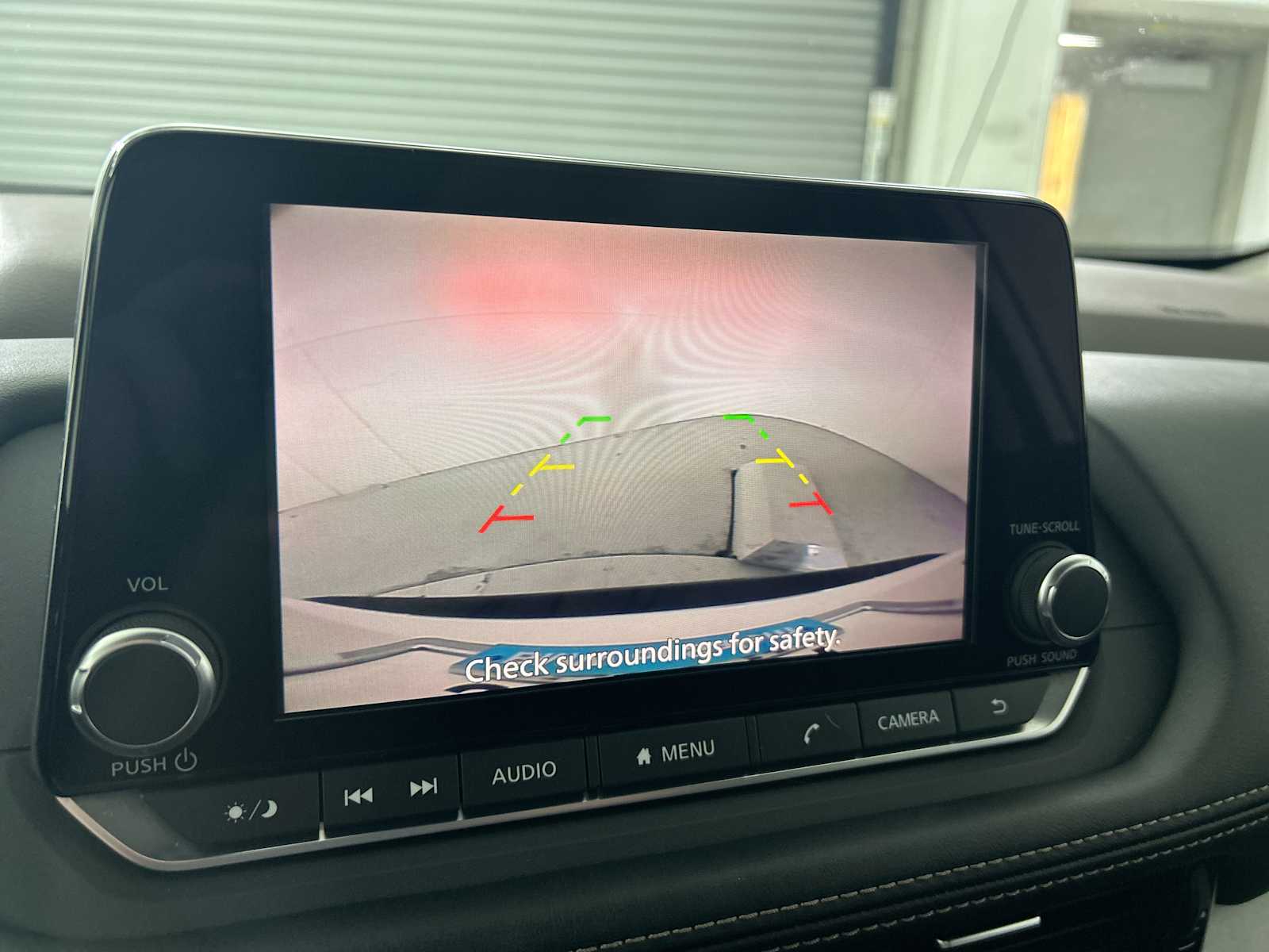 Thumbnail: 2022 Nissan Rogue - 22