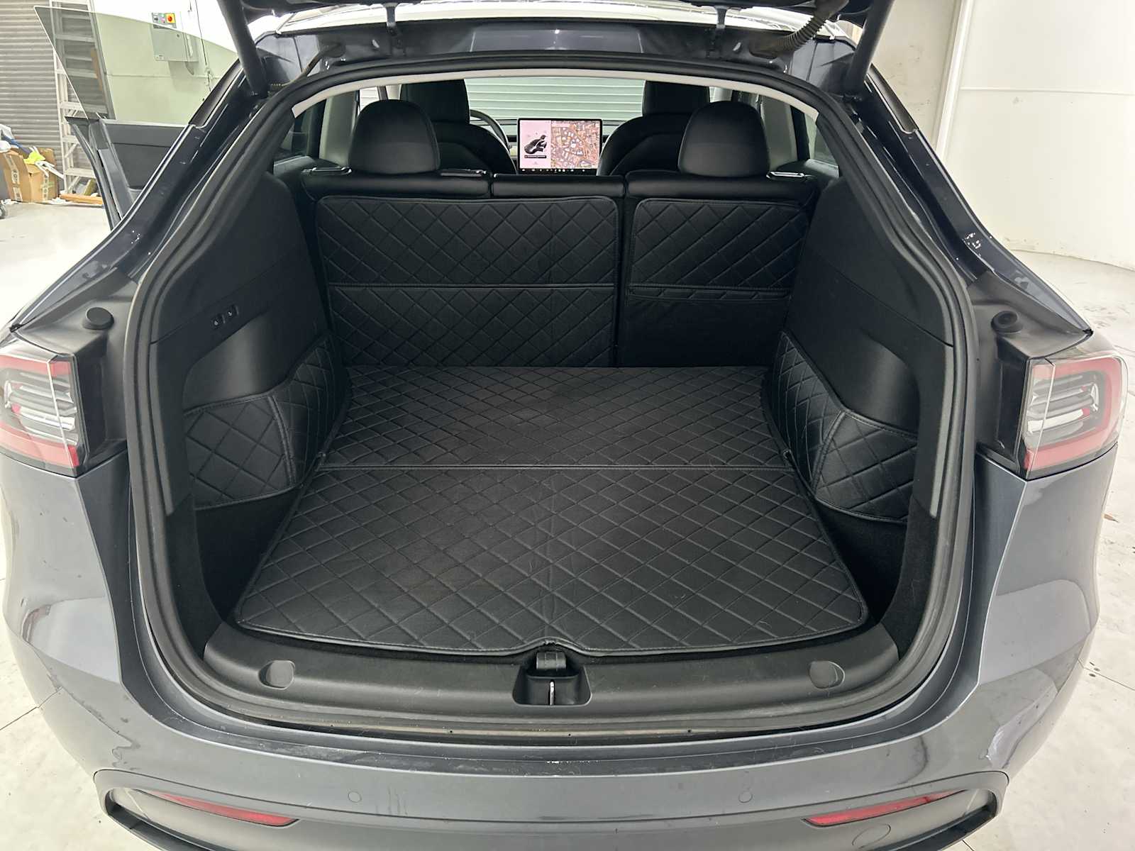 Thumbnail: 2022 Tesla Model Y - 19