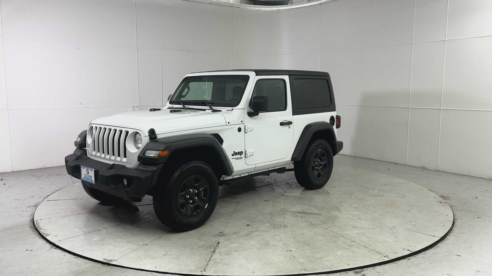 Thumbnail: 2021 Jeep Wrangler - 6