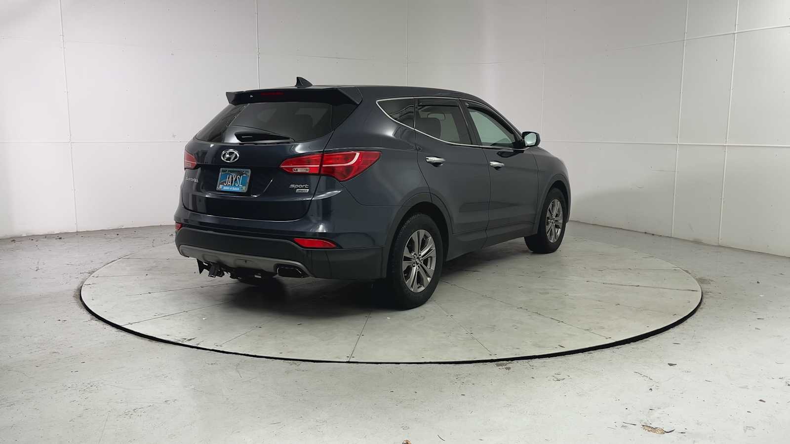 Thumbnail: 2015 Hyundai Santa Fe - 2