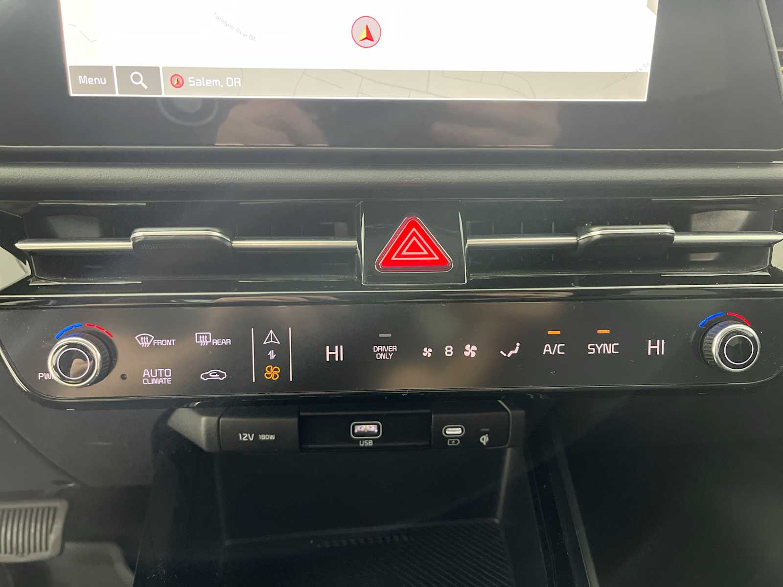 Thumbnail: 2025 Kia Niro - 17