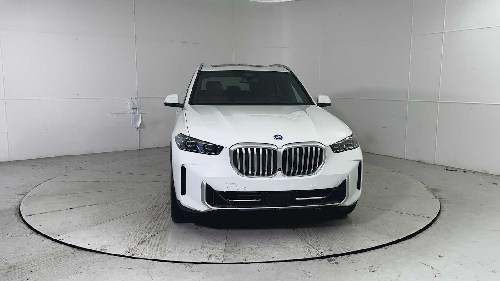 Thumbnail: 2026 BMW X5 - 7