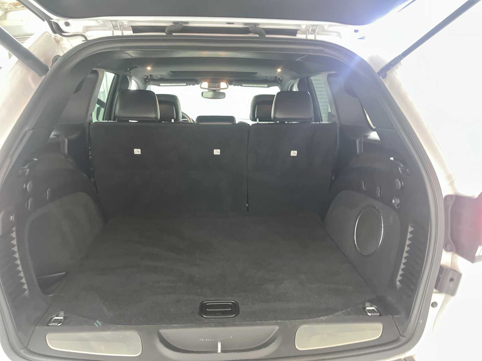 Thumbnail: 2020 Jeep Grand Cherokee - 27