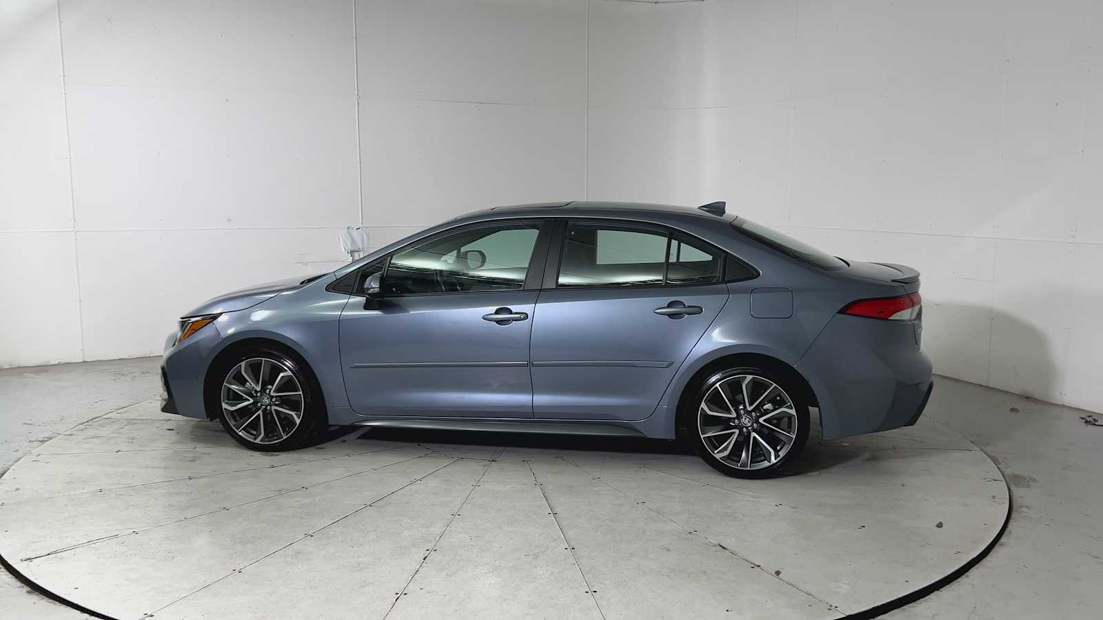 Thumbnail: 2021 Toyota Corolla - 5