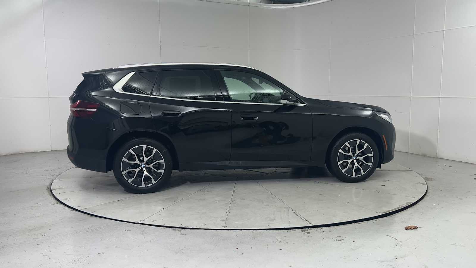 Thumbnail: 2026 BMW X3 - 9