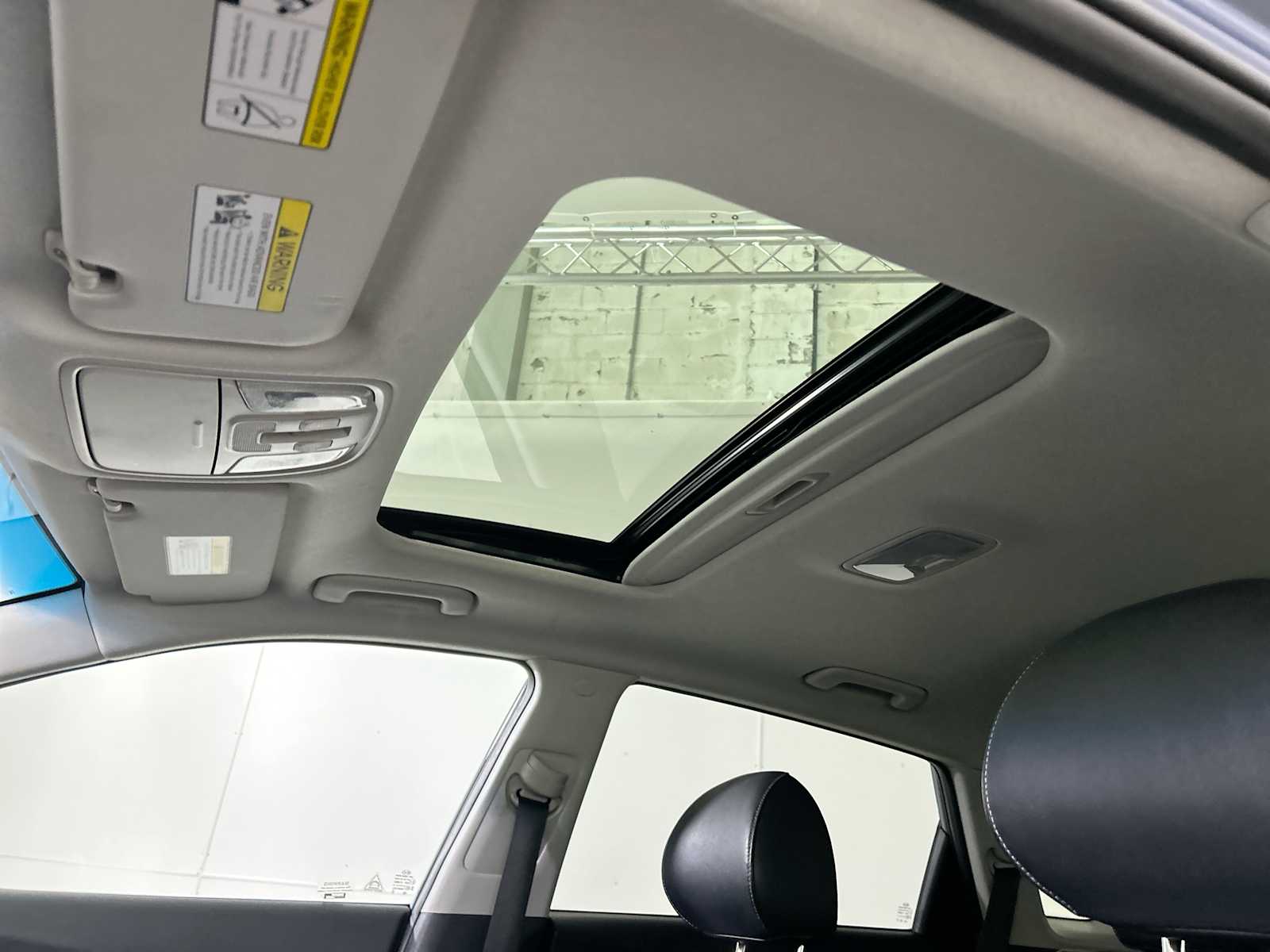 Thumbnail: 2017 Kia Niro - 16