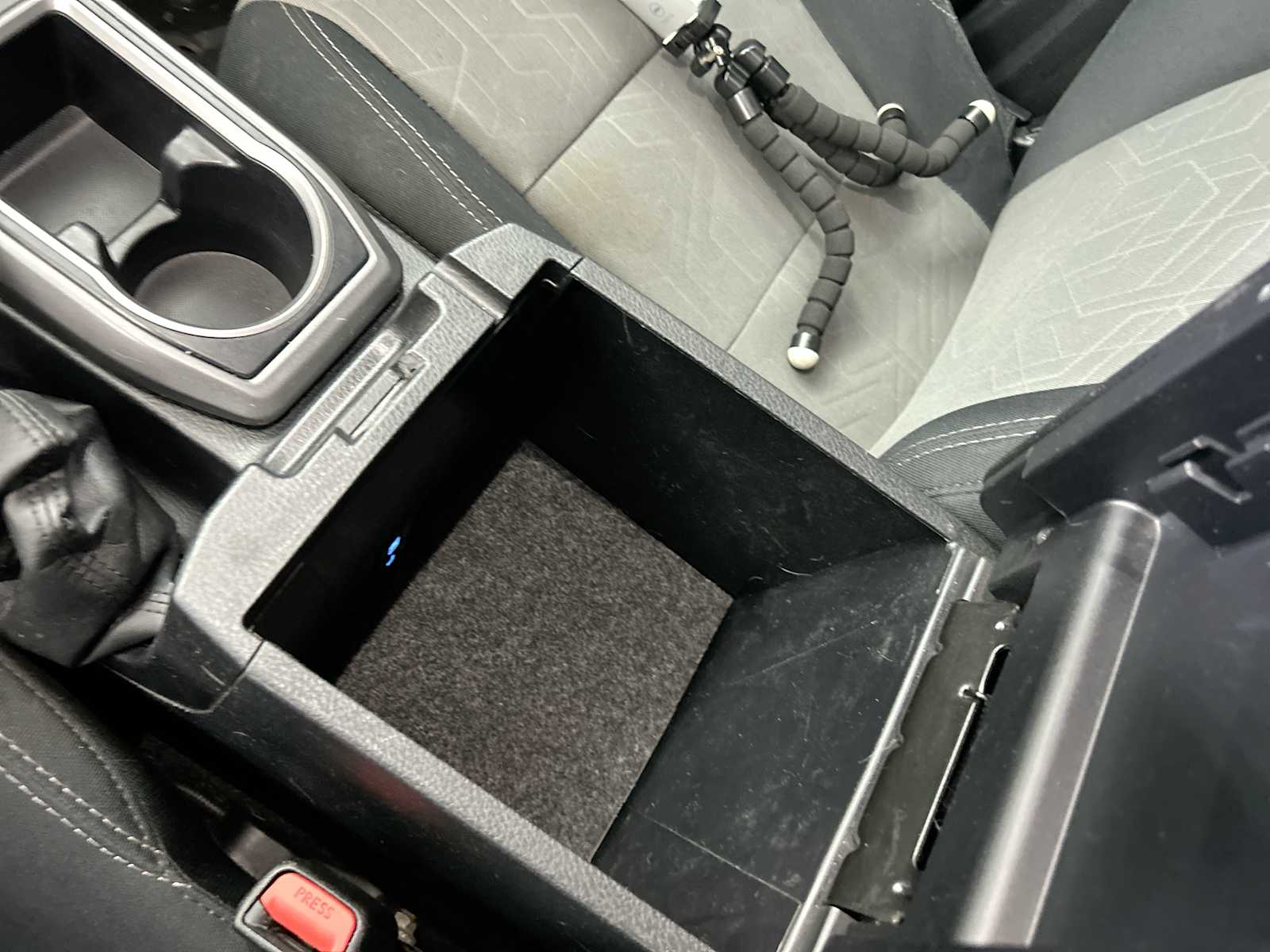 Thumbnail: 2021 Toyota Tacoma - 21