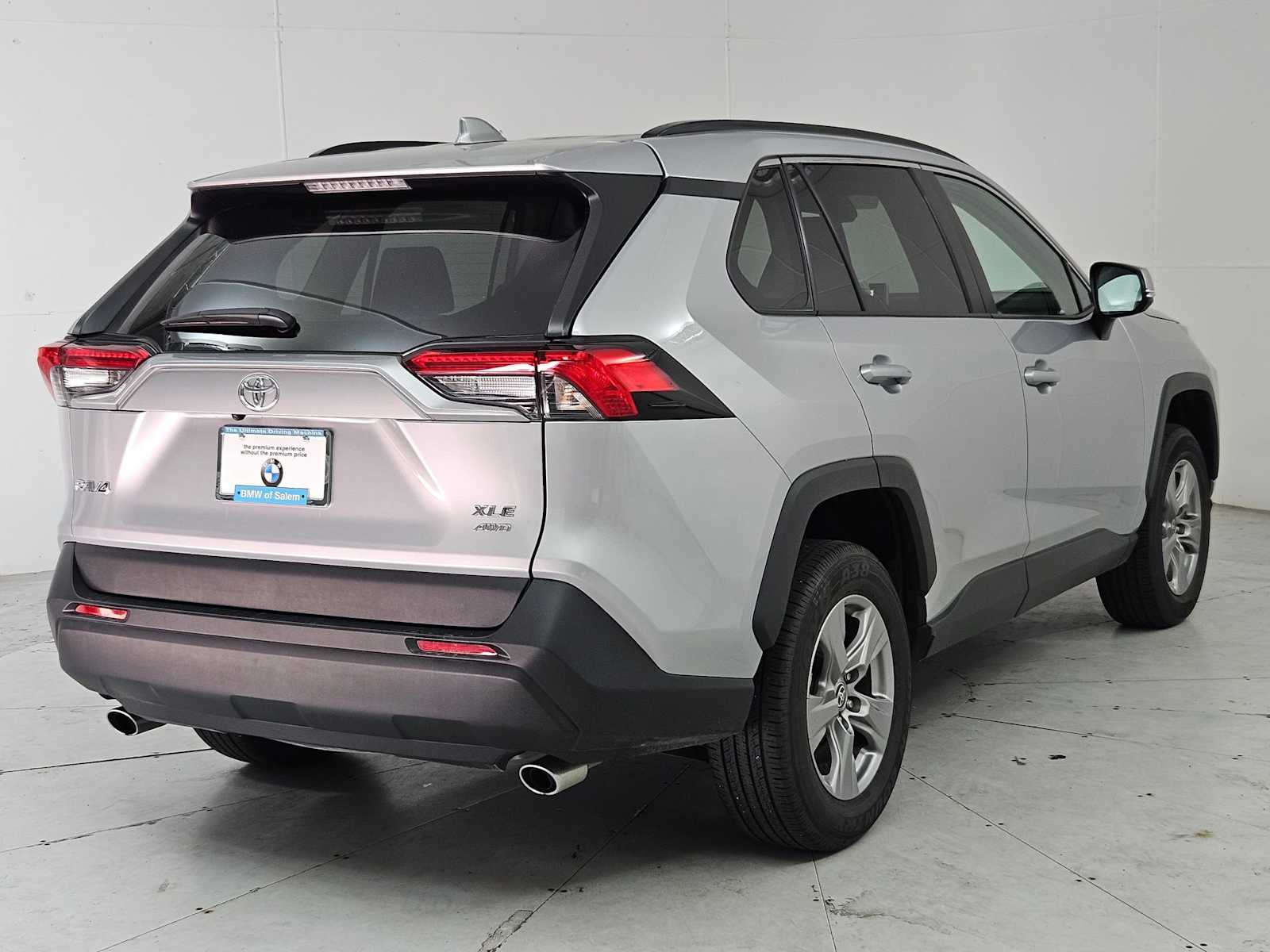 Thumbnail: 2024 Toyota RAV4 - 6