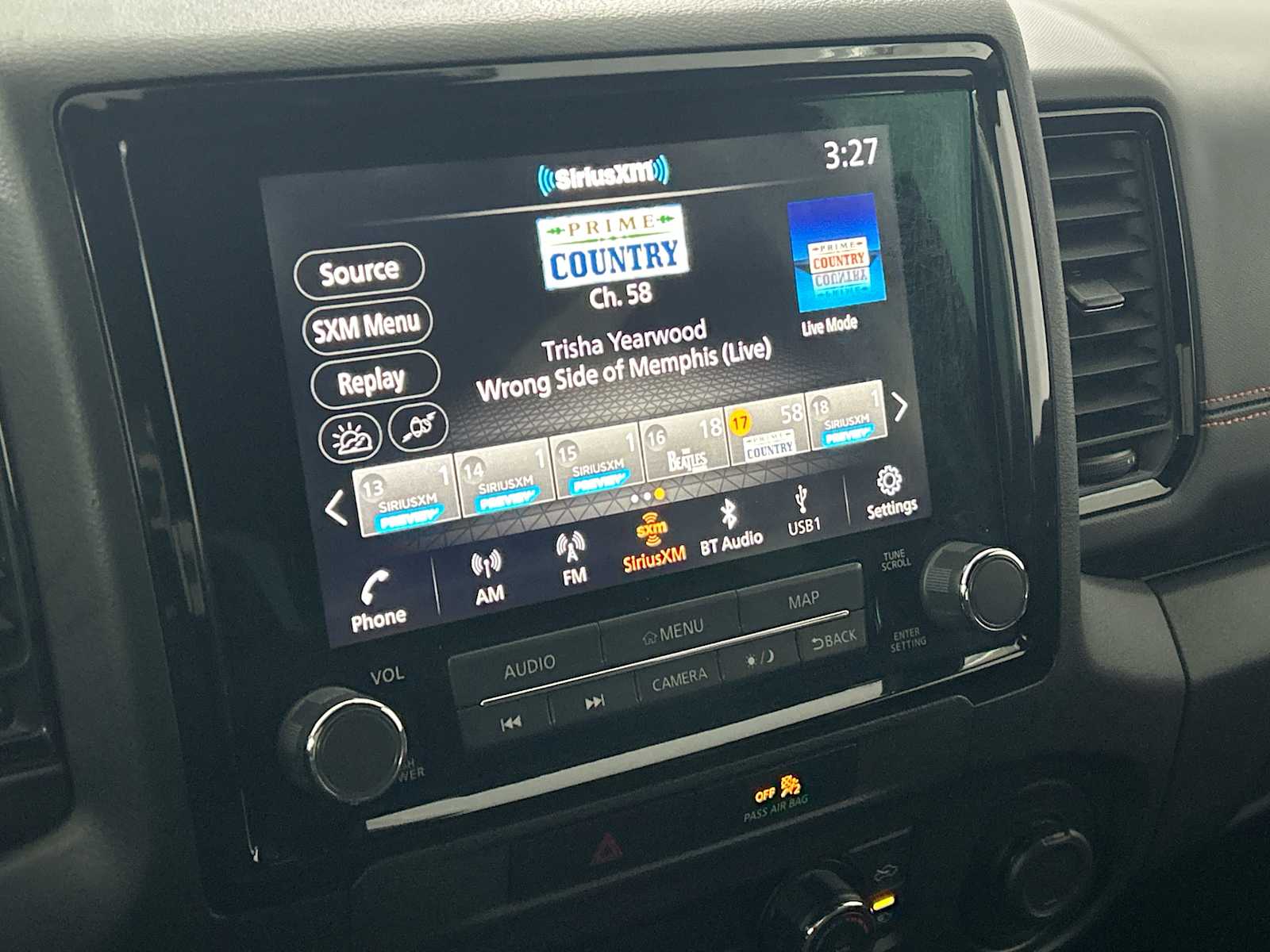 Thumbnail: 2023 Nissan Frontier - 12