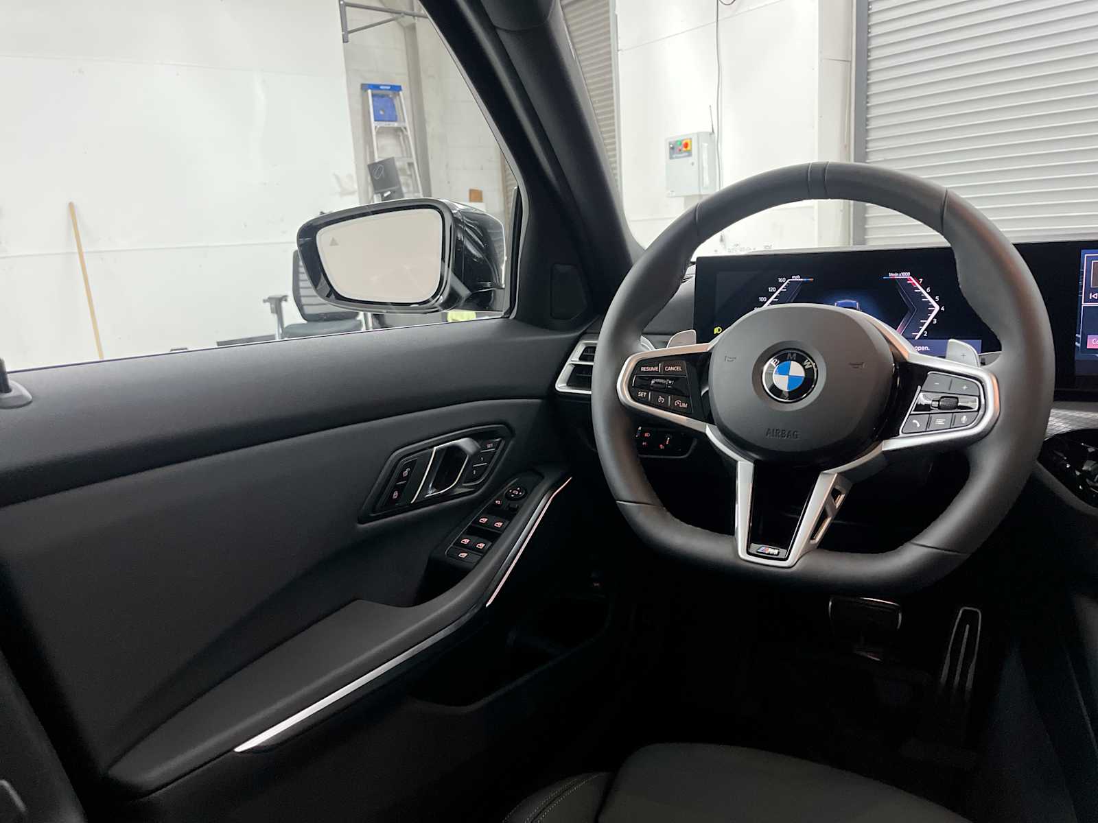 Thumbnail: 2026 BMW 3 Series - 15