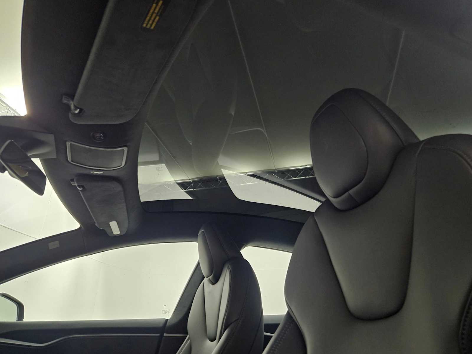 Thumbnail: 2020 Tesla Model S - 19